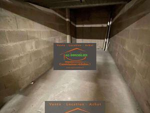 Vente Garage et parking à Rennes Centre Ville (35000) : à vendre / 14m² Rennes Centre Vill