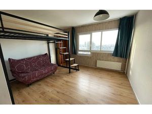 Location appartement  25.56 m² T-1 à Paris 13  875 €