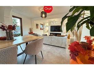 Appartement Voiron 118 m² T-5 à vendre  299 000 €