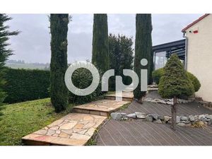 Location maison  m² T-4 à Saint-Martin-la-Plaine  1 400 €