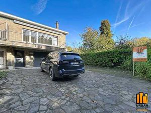Maison 6 chambres avec terrasse et jardin