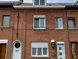 Maison mitoyenne 2 chambres avec jardin