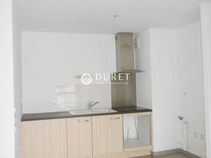 Location Appartement 3 pièces à La Roche-Sur-Yon Centre Ville (85000) : à louer 3 pièces /