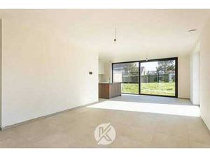 Halfopen BEN-woning op toplocatie in Bambrugge