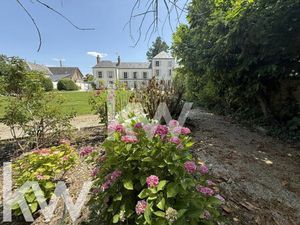 VENTE : maison T7 (246 m²) à MEUNG SUR LOIRE Proche d'Orléans