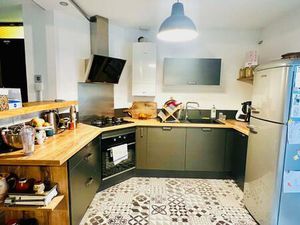 Maison T4 de 111 m2 véranda  jardin  garage