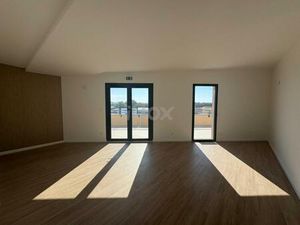 La Garde - bureaux accès PMR - toit terrasse