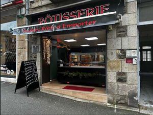 Vente Bureaux et commerces à Fougères (35300) : à vendre / Fougères