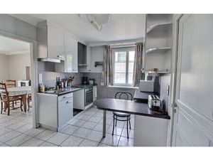 Maison Saint-Pierre-de-Varennes m² T-5 à vendre  179 900 €
