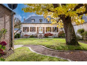 Belle maison de maitre  idéale maison d'hôtes  gites ou grande famille proche Breteuil