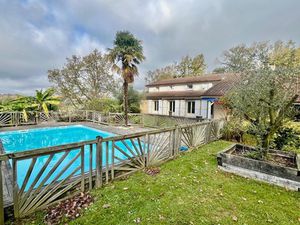 MIRANDE(32)et MIELAN proche: PROPRIETE 3.3HA  isolée  calme  position dominante  VUE  sans