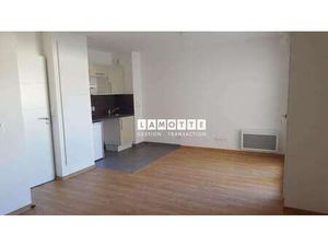 Location Appartement T1 à Saint-Sébastien-Sur-Loire Centre (44230) : à louer T1 / 32m² Sai