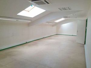 Location Bureaux et commerces à Landéan (35133) : à louer / 157m² Landéan