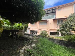 Immeuble à vendre FORT DE FRANCE 7 pièce(s) 189m2 210 000€