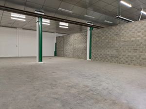 Commerce à louer CHAMBERY 5 pièce(s) 242m2 4 150€/mois HT/HC