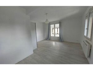Location appartement  29.32 m² T-1 à Conches-en-Ouche  475 €