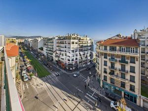 Vente Appartement 4 pièces de 84m² - 06200 Nice