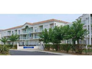 Vente Appartement 3 pièces à Saint-Gilles-Croix-de-Vie (85800) : à vendre 3 pièces / 42m² 