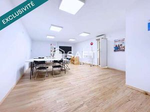 Vente Immeuble à Nueil-les-Aubiers (79250) : à vendre / 265m² Nueil-les-Aubiers