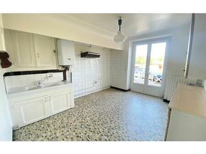 Location appartement  61.43 m² T-3 à Itxassou  530 €