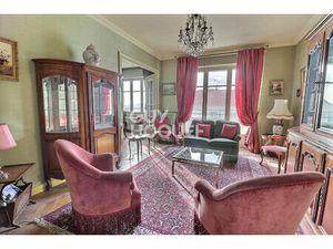 T4 avec cachet de l'ancien proximité Place Jules Guesde