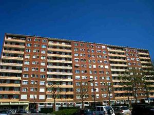 CENTRE VILLE MAUBEUGE APPARTEMENT 2 CHAMBRES ET BALCON
