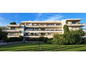 St Laurent du Var - Le Port Bord de mer