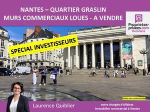 44000 NANTES - MURS OCCUPES LOUES - QUARTIER GRASLIN