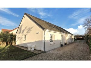 Vente maison Cepoy  160m² 6 pièces 345 000€ avec piscine