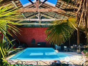 Ferme rénovée 355 m² piscine et dépendances