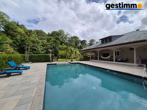 Maison individuelle avec Piscine