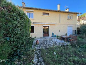 Mtp Père soulas Chateau d'O Maison de 126 m² avec terrain arboré