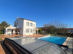 Maison de caractère - 4 chambres - Piscine - SAINT JEAN D'ANGELY (17)