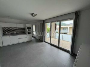 T2 PROCHE DU CENTRE D'AIX