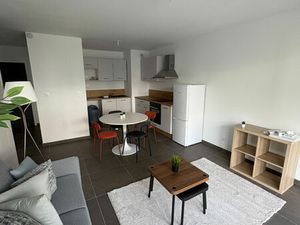 Appartement Mont Saint Martin F2 MEUBLE