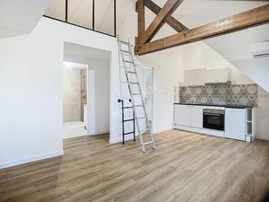 Appartement T3 - Plein de charme - Entièrement rénové - DPE C !