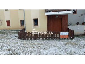 LAYE A VENDRE STUDIO REZ-de-JARDIN