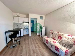 À louer Studio meublé rénové  proche centre-ville