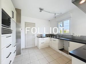 A LOUER Maison BRICQUEVILLE SUR MER 4 pièces - 75.80m²