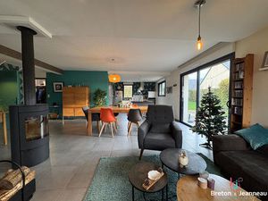 Maison à L'Huisserie