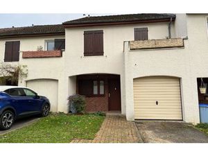 Location maison  104.73 m² T-5 à Évreux  950 €