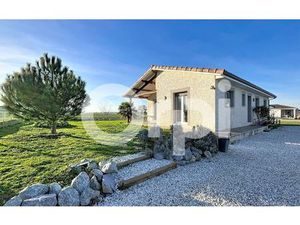 Location maison  m² T-3 à Labarthe-Rivière  1 100 €