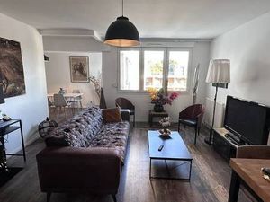 REIMS - RUE GOSSET - APPART T3 + GARAGE FERMÉ