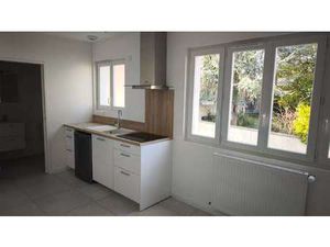 Location Appartement 2 pièces à La Roche-Sur-Yon Centre Ville (85000) : à louer 2 pièces /