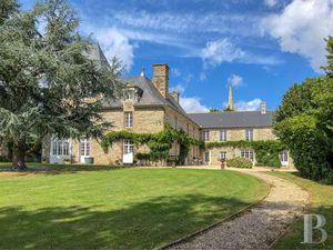 Vente Maison à Combourg (35270) : à vendre / 600m² Combourg