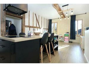 Appartement de 5 pièces de 109 m² situé à Melesse