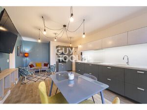 APPARTEMENT À VENDRE DE 5 PIÈCES DE 80 00 M²