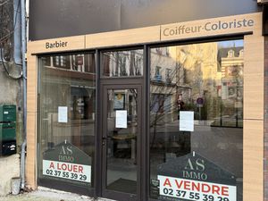 NONANCOURT - CENTRE-VILLE - SALON DE COIFFURE 59 M2
