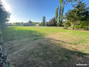 Terrain constructible viabilisé à vendre