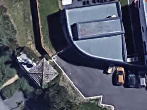 Immeuble commercial à vendre